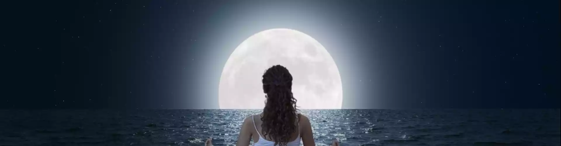 Sanación energética de luna llena con meditación guiada - Online Class by Cassaundra Paolini